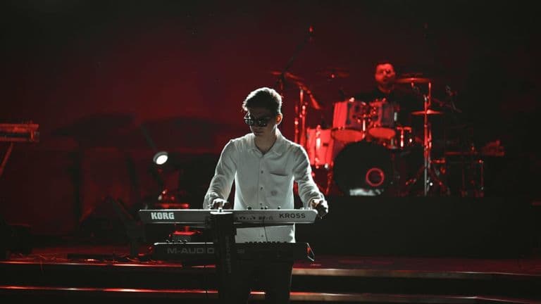 Harry Styles’ North American Tour Reaches New Heights with Sold-Out Shows and Emotional Performances