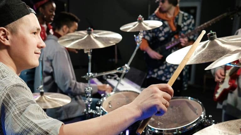 AI in Music: A Tool for Creativity or a Threat to Musicians?