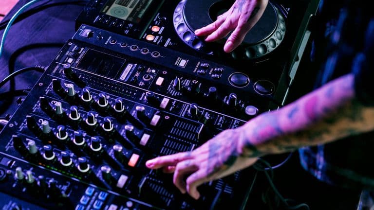Electronic Music Industry Anticipates Surge in November Releases, Labels Gear Up