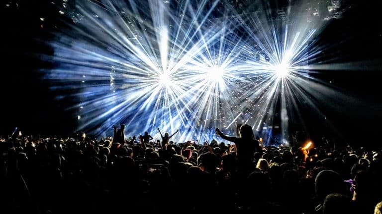 The Changing Face of Live Music: How Streaming Concerts Are Redefining the Experience