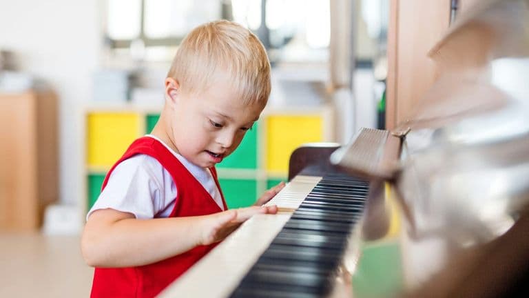 Music Therapy Gains Momentum in U.S. Hospitals