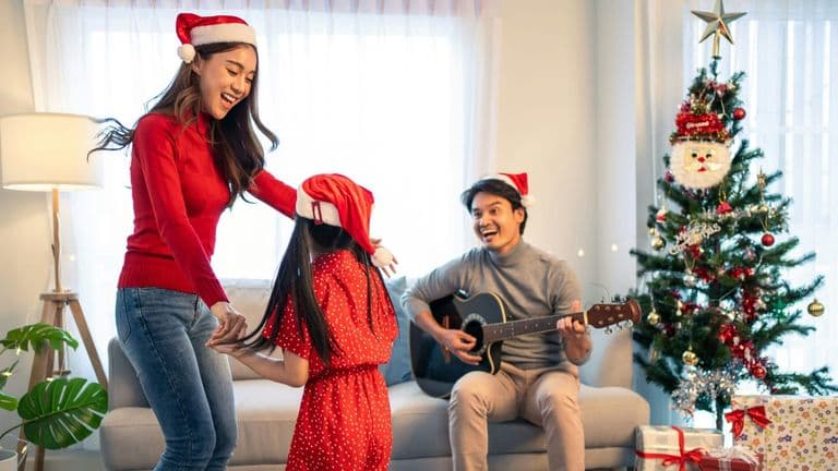 Music Charts Reflect Holiday Season Preferences as Classic and New Songs Thrive