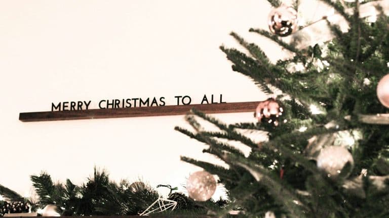 Mariah Carey’s ‘All I Want for Christmas Is You’ Tops Billboard Hot 100 Again in December 2023