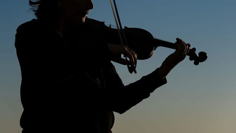 Violinist Kaia Monroe Wins Pulitzer for ‘New American Suite’