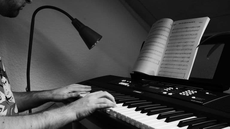 Eddy Puyol Reflects on Musical Journey in Recent Interview