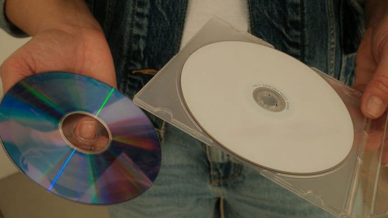 Cardi B Releases Bonus Edition of Am I the Drama? on September 23