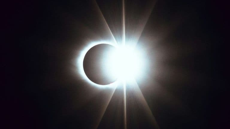 Coldplay’s ‘Eclipse’ Is a Stellar Return to Their Cinematic Roots