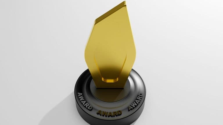 Kirk Franklin Honored with Ultimate Icon Award at 2025 BET Awards