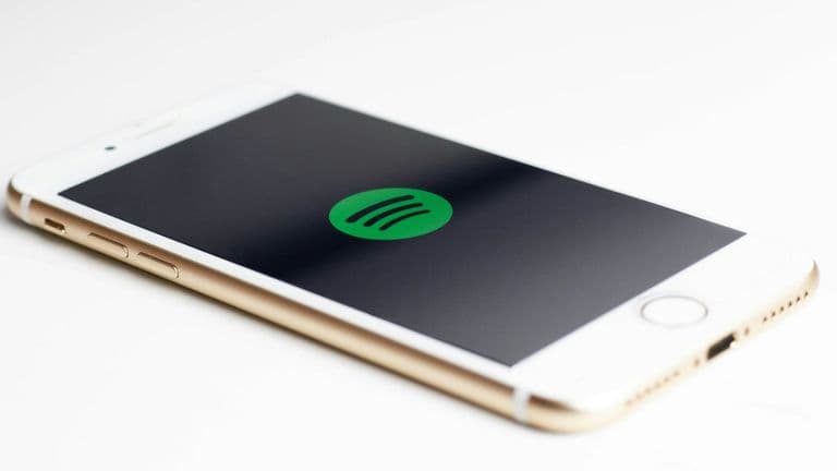 Music Streaming’s “Discovery Problem”: Are Platforms Doing Enough for New Artists?
