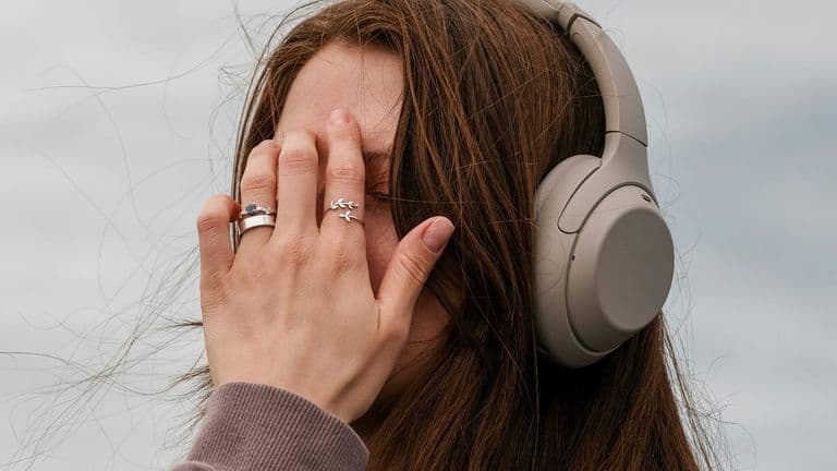 The Mental Health Crisis in the Music Industry: Why It’s Time to Prioritize Well-Being