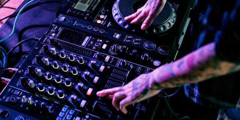Electronic Music Industry Anticipates Surge in November Releases, Labels Gear Up